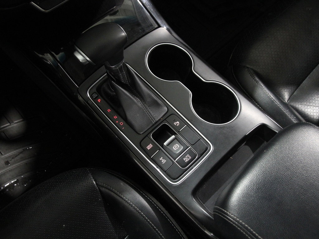 Used 2020 Kia Sorento EX image 14