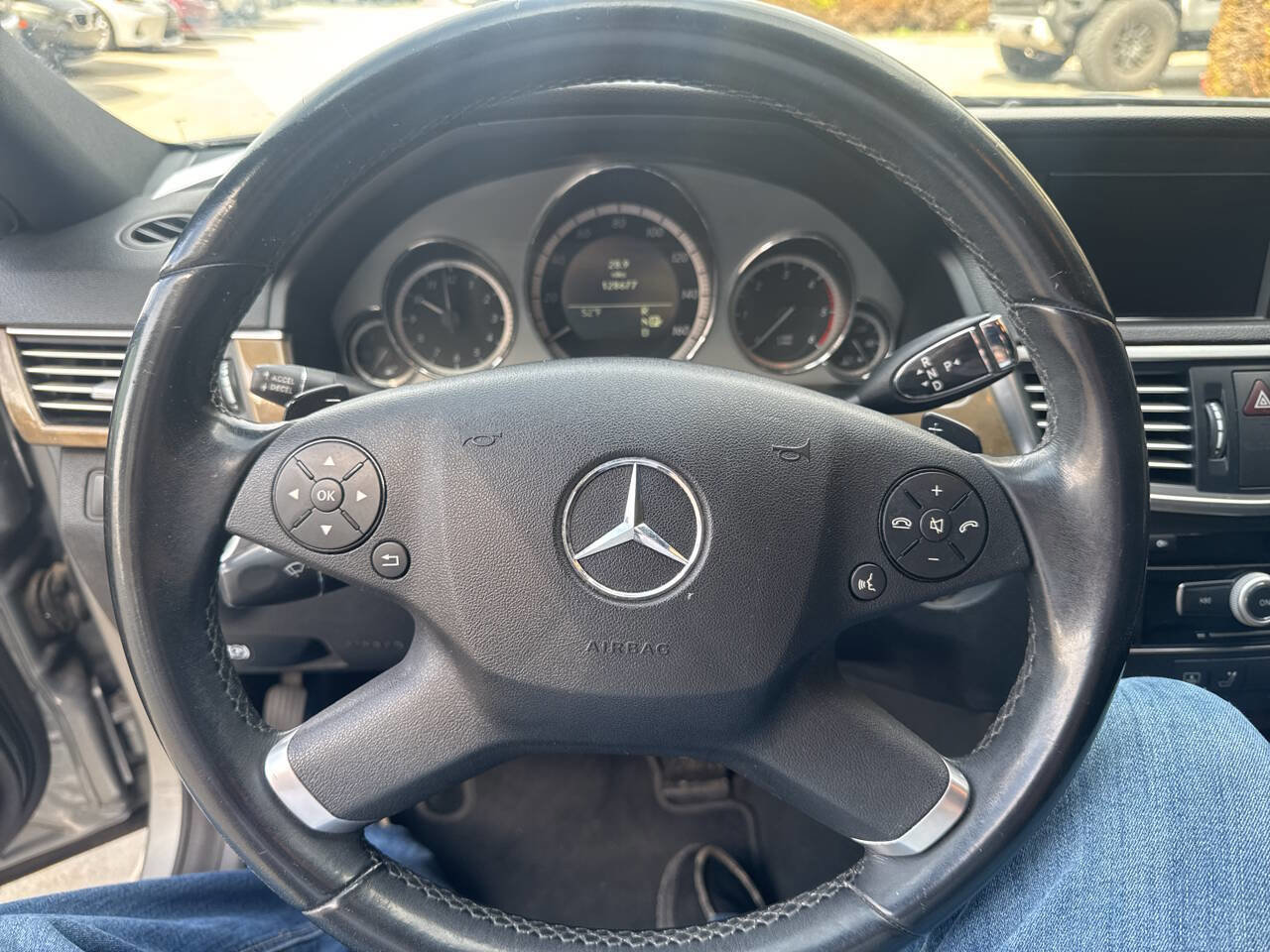 Used 2011 Mercedes-Benz E 350 BlueTEC Sedan image 20