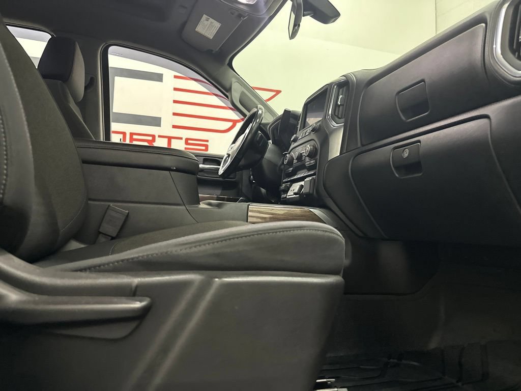 Used 2019 Chevrolet Silverado 1500 LT Trail Boss AWD/4WD image 52