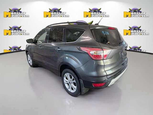 Used 2017 Ford Escape SE w/ Equipment Group 201A FWD image 6