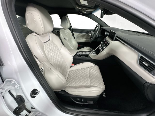 Used 2023 Genesis G70 3.3T w/ Sport Prestige Package AWD/4WD image 31