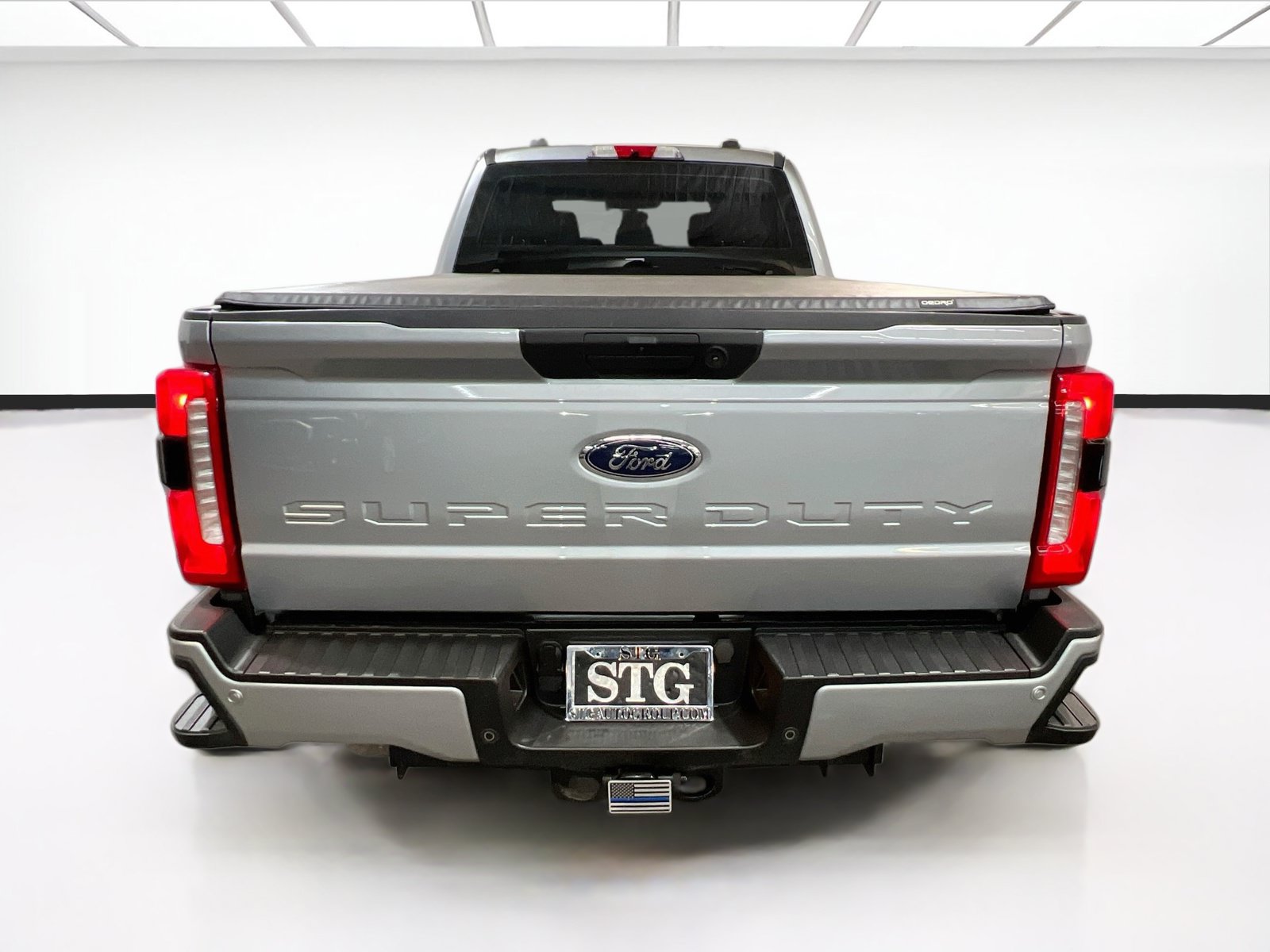 Used 2023 Ford F250 XL w/ STX Appearance Package AWD/4WD image 5