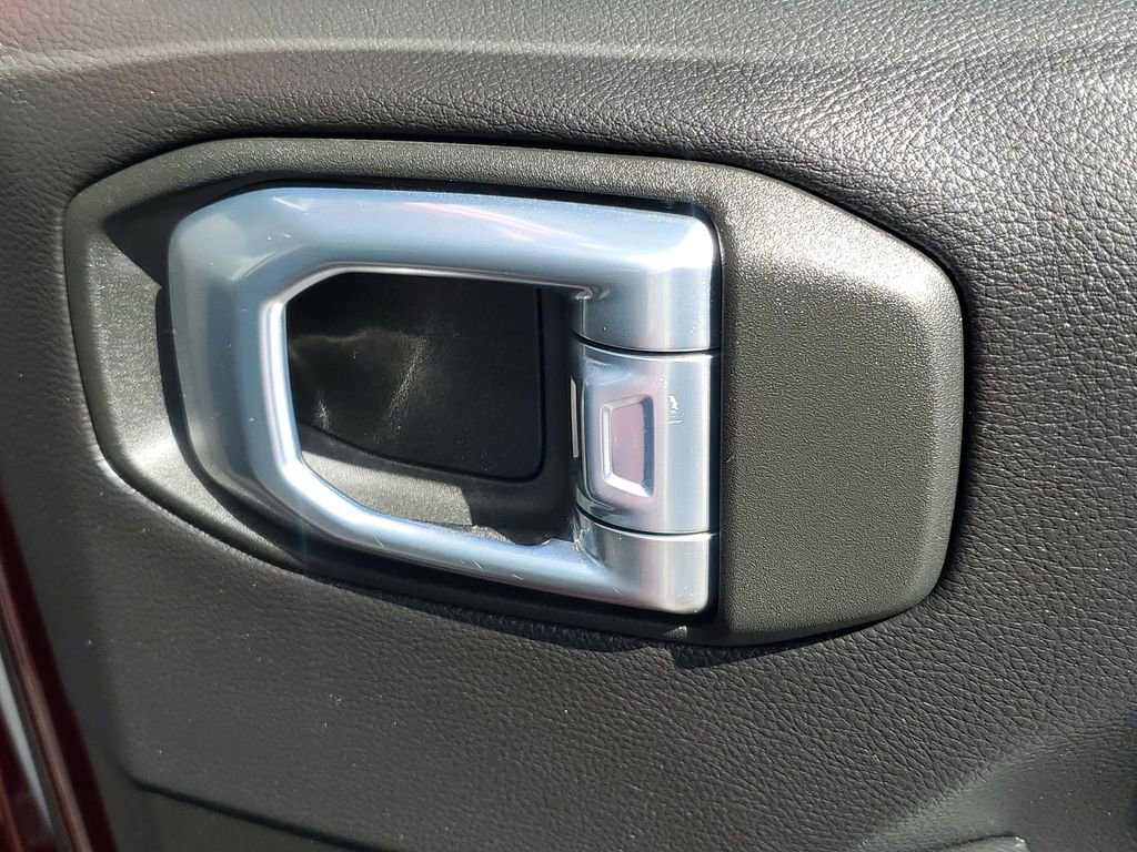 Used 2022 Jeep Wrangler Unlimited Sahara image 47