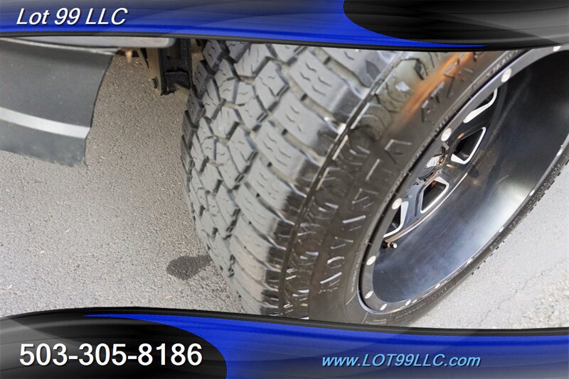 Used 2014 GMC Sierra 1500 SLT w/ SLT Preferred Package AWD/4WD image 4