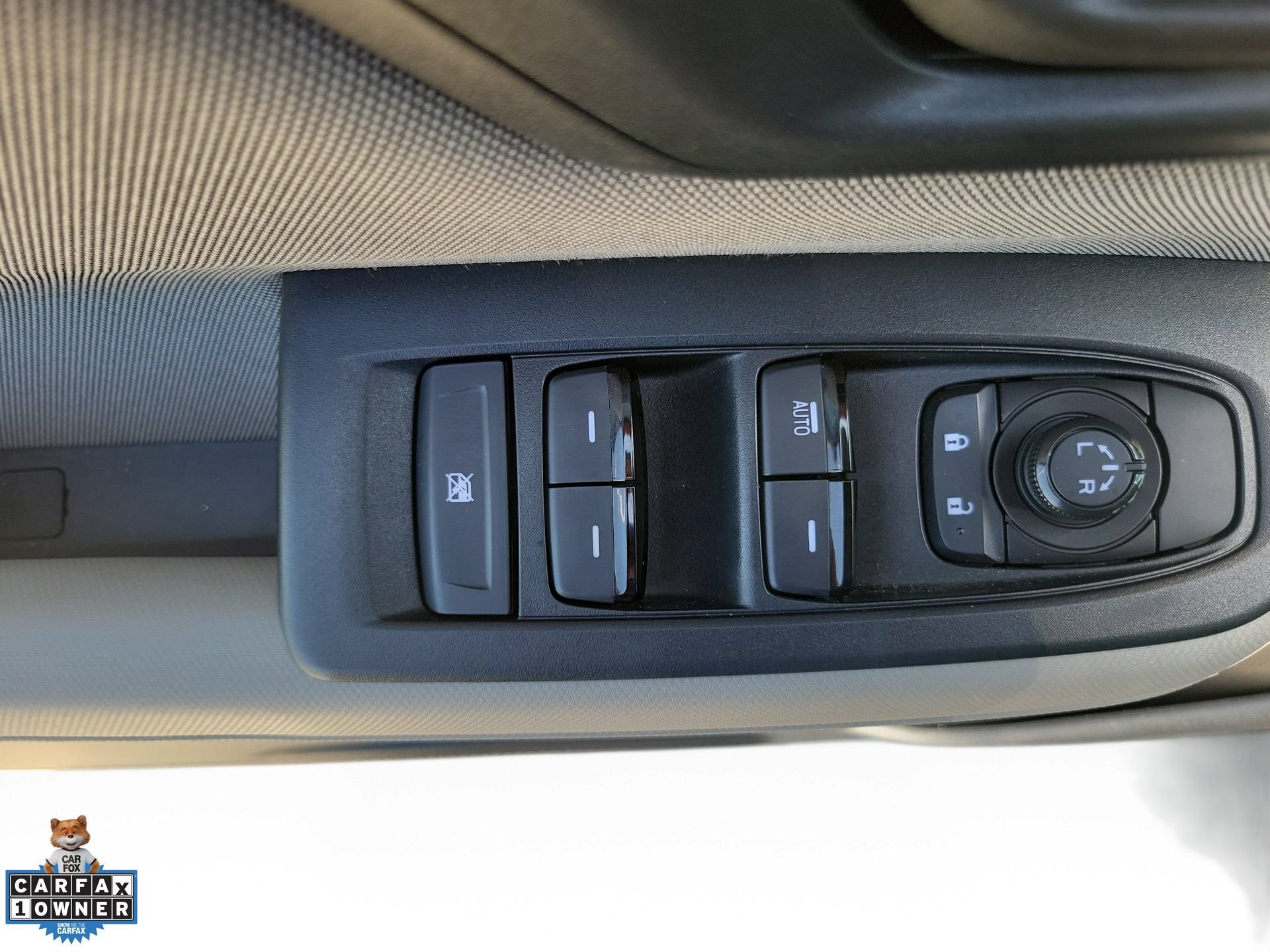 Used 2025 Subaru Forester AWD/4WD image 16