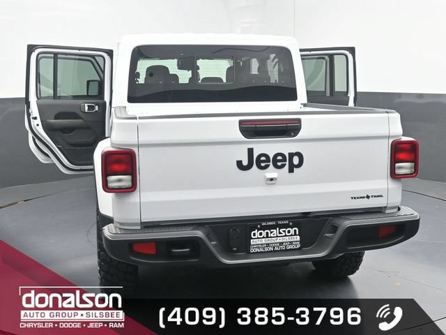 Used 2025 Jeep Gladiator Sport AWD/4WD image 24