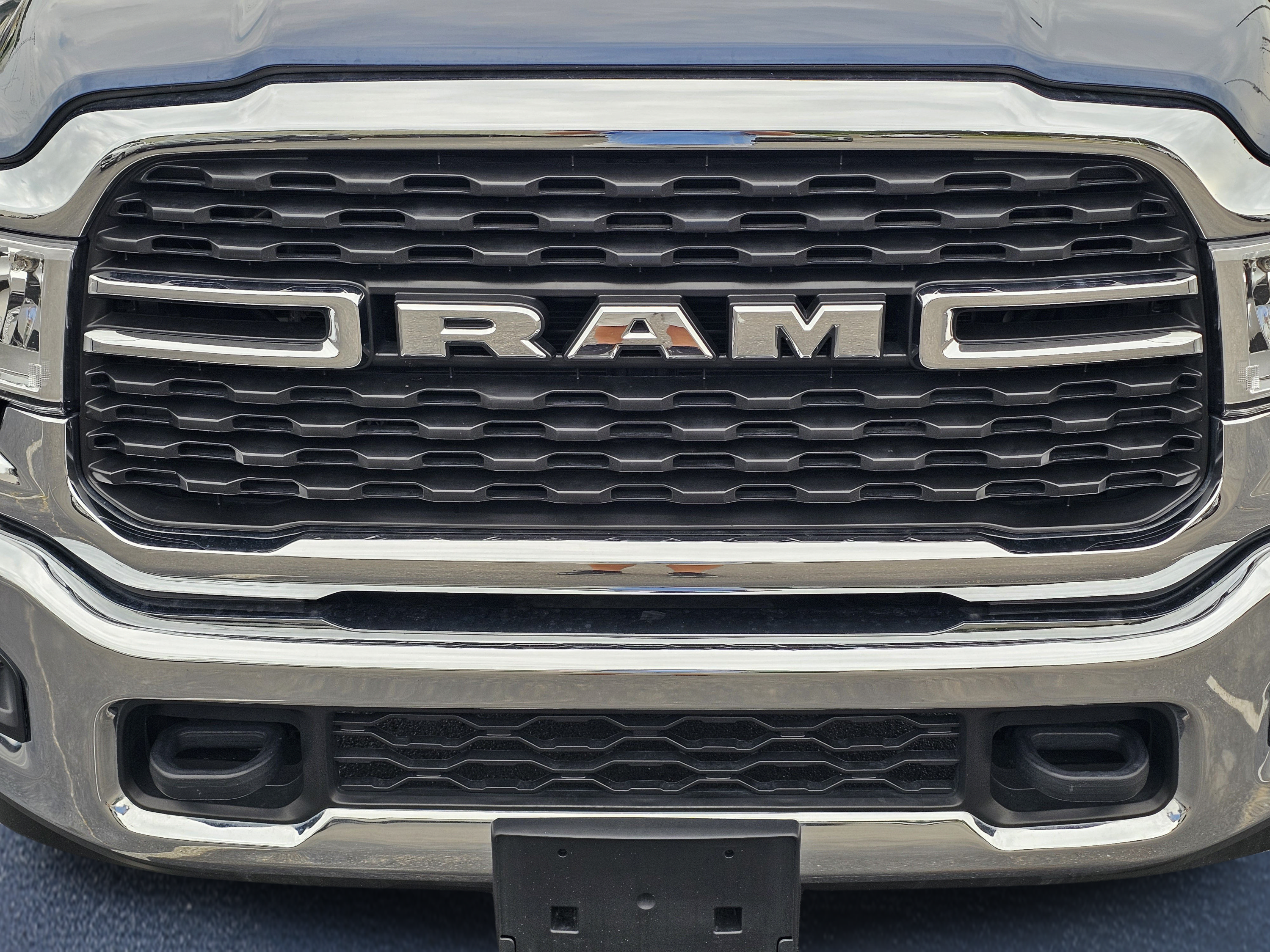 Used 2024 RAM 2500 Big Horn w/ Bed Utility Group AWD/4WD image 3