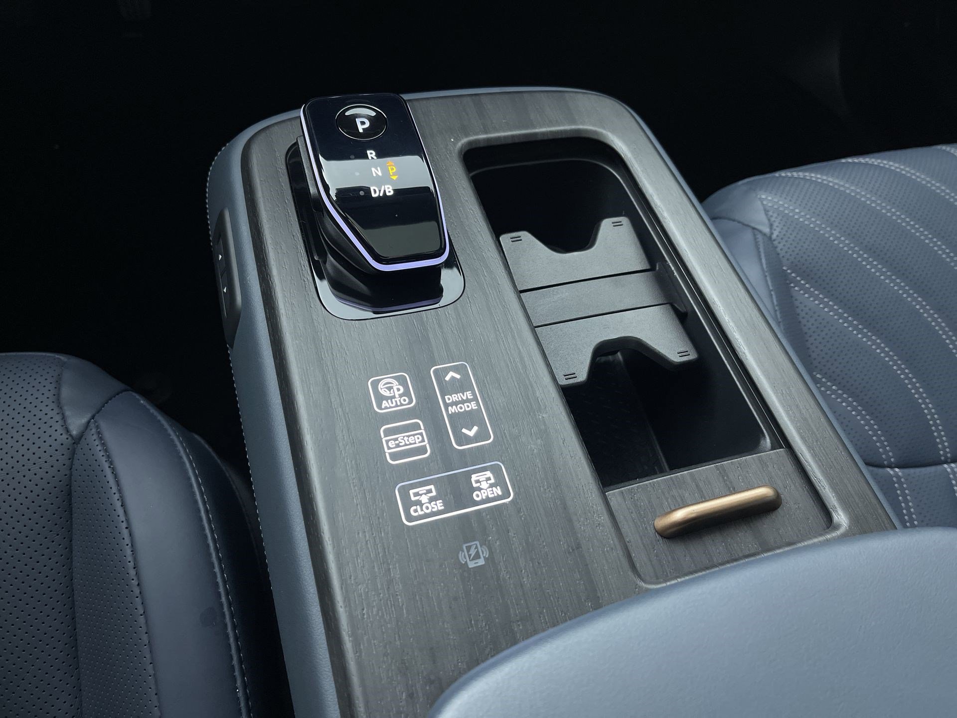 Certified 2023 Nissan Ariya image 22