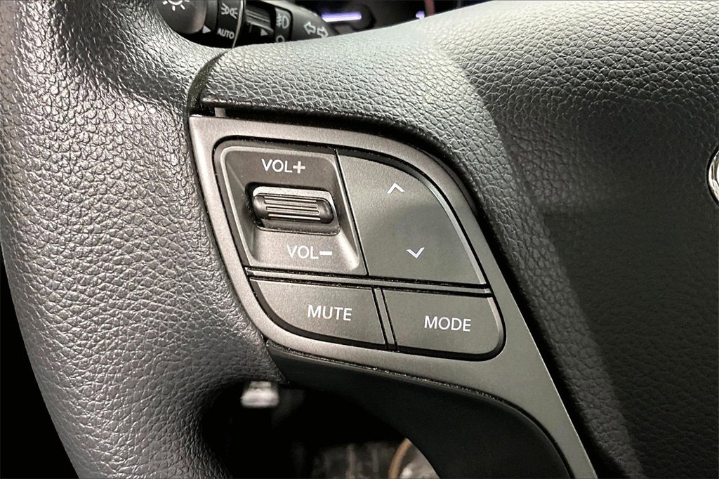 Used 2018 Hyundai Santa Fe Sport w/ 2.4L Value Package 02 image 11