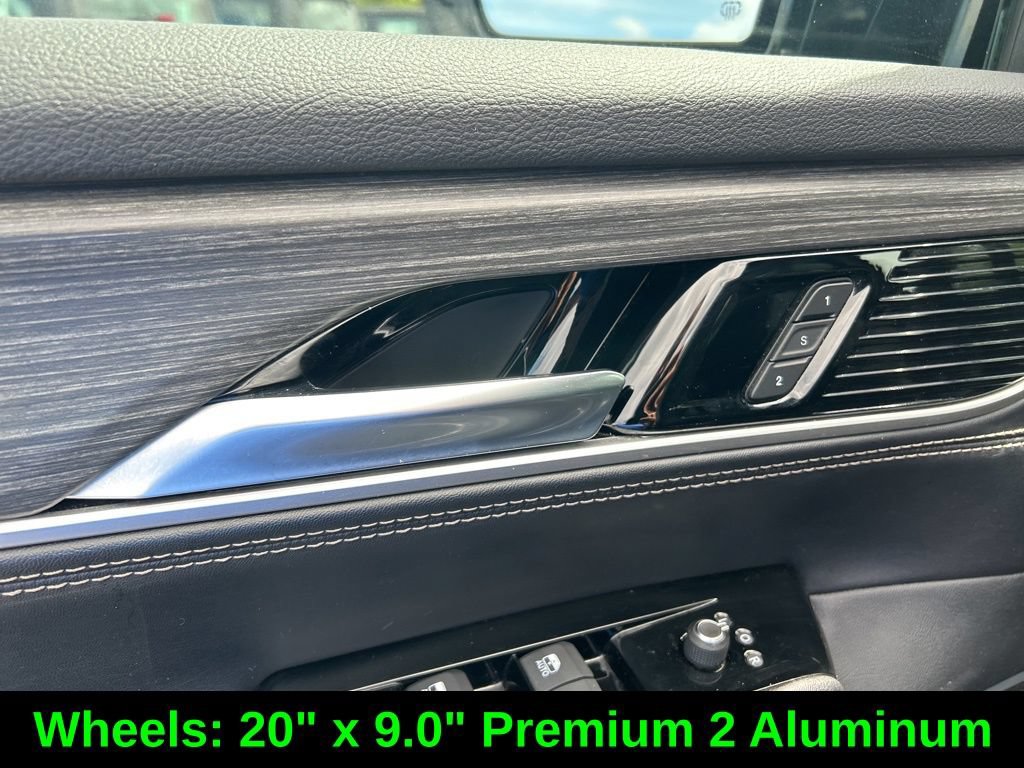 Used 2024 Jeep Wagoneer Series II AWD/4WD image 38