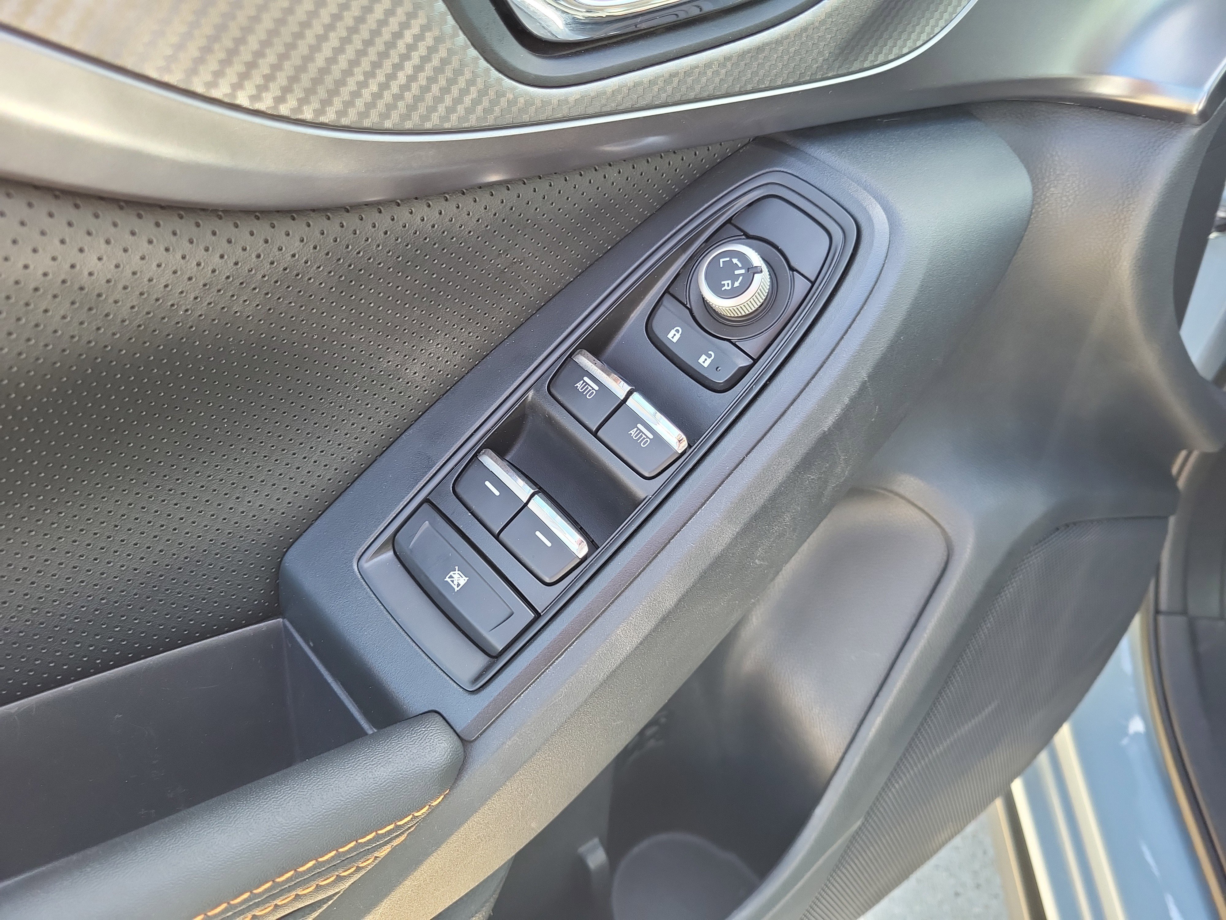 Used 2023 Subaru Crosstrek 2.5i Limited w/ Moonroof Package image 16