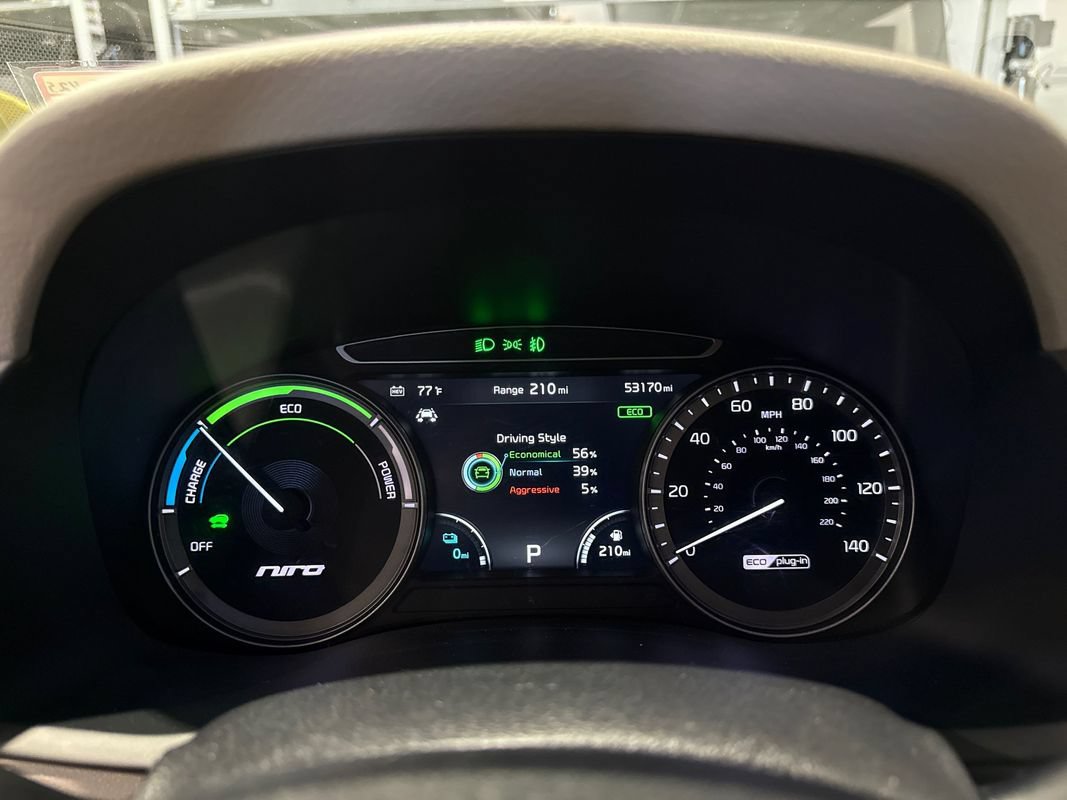 Used 2019 Kia Niro EX Premium w/ Sunroof Package FWD image 98