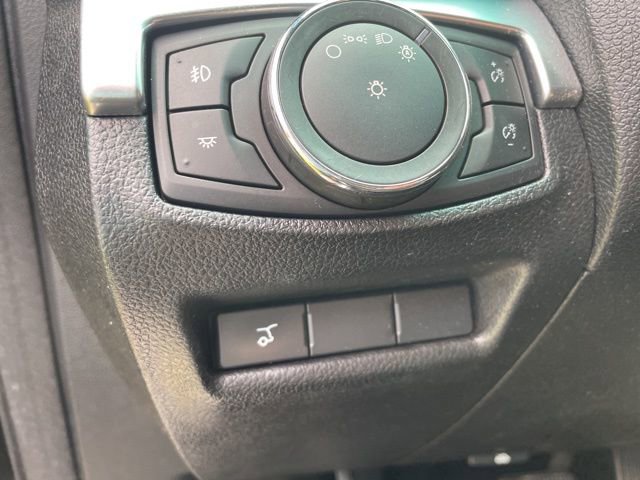 Used 2017 Ford Explorer Limited image 20