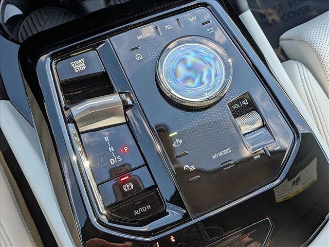 Used 2026 BMW 540i xDrive image 12