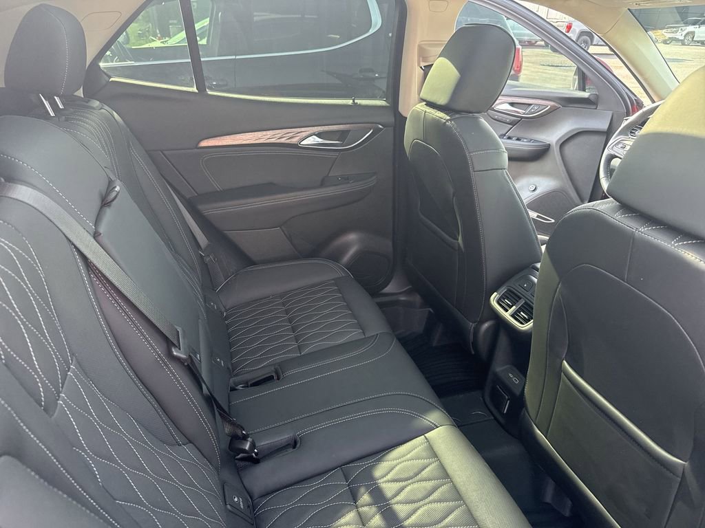 Certified 2023 Buick Envision Avenir image 34