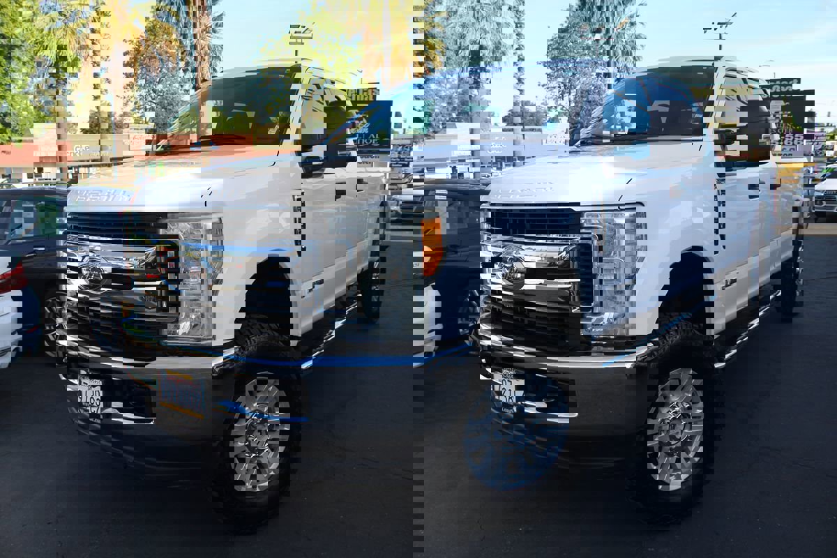 Used 2017 Ford F250 XLT image 34