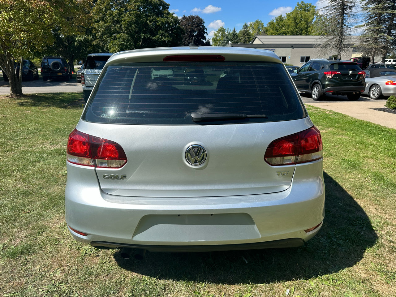 Used 2012 Volkswagen Golf TDI image 4