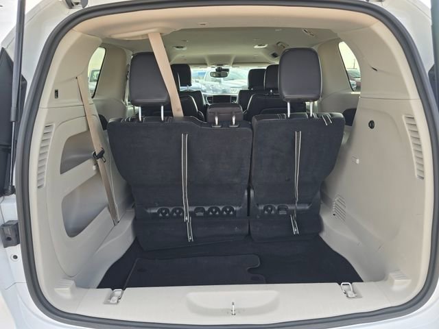 Used 2022 Chrysler Pacifica Touring-L image 28