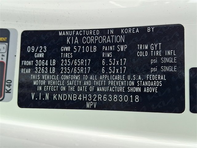 Used 2024 Kia Carnival LX image 26