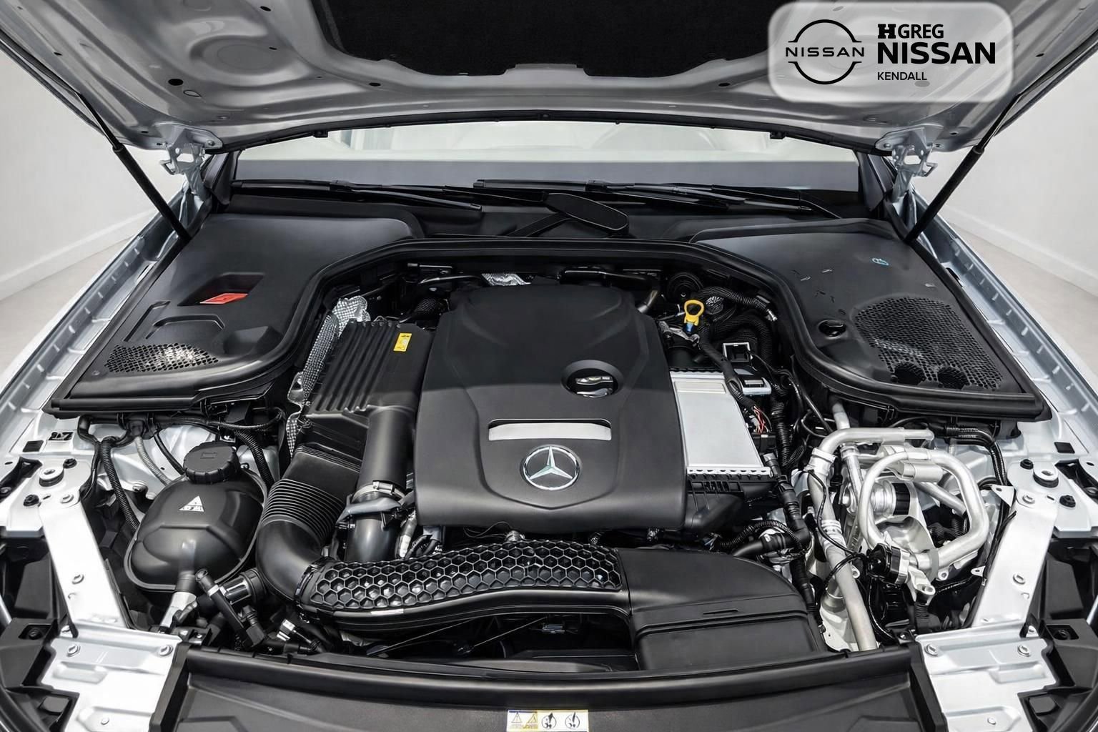 Used 2018 Mercedes-Benz E 300 4MATIC w/ Premium 2 Package (Q02) image 14