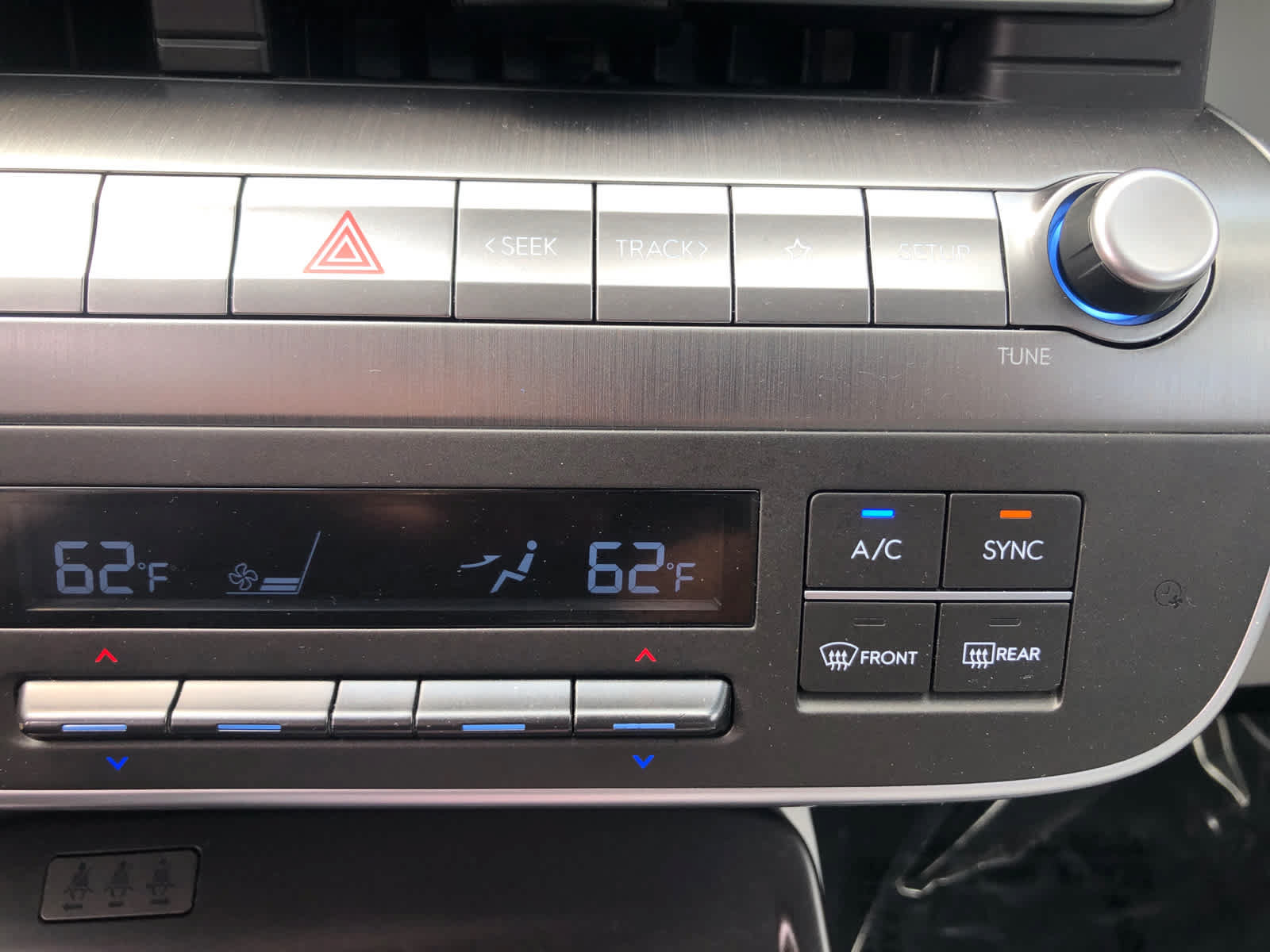 Certified 2024 Hyundai Kona SE FWD image 21