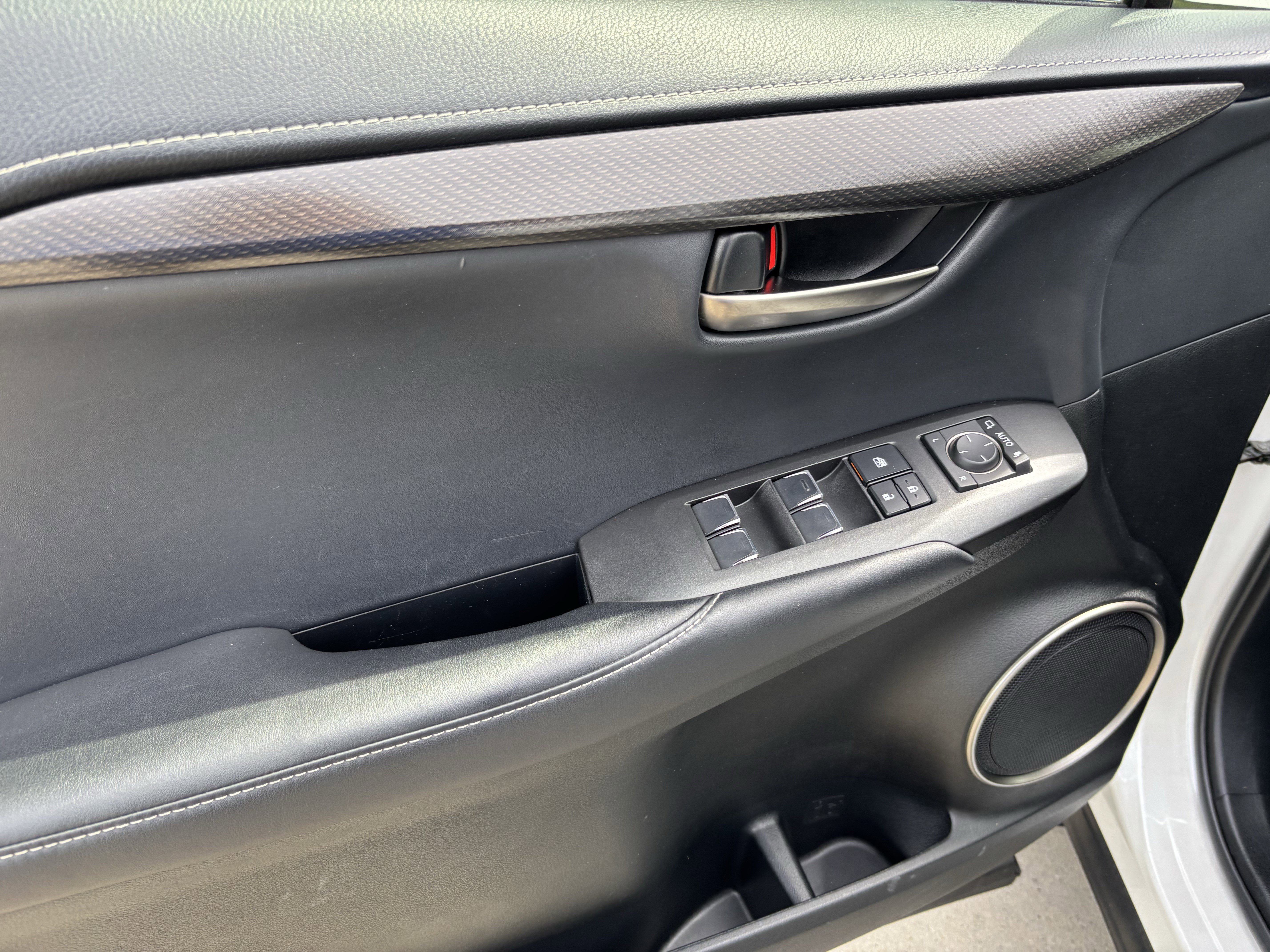 Used 2019 Lexus NX 300h AWD w/ Comfort Package image 14