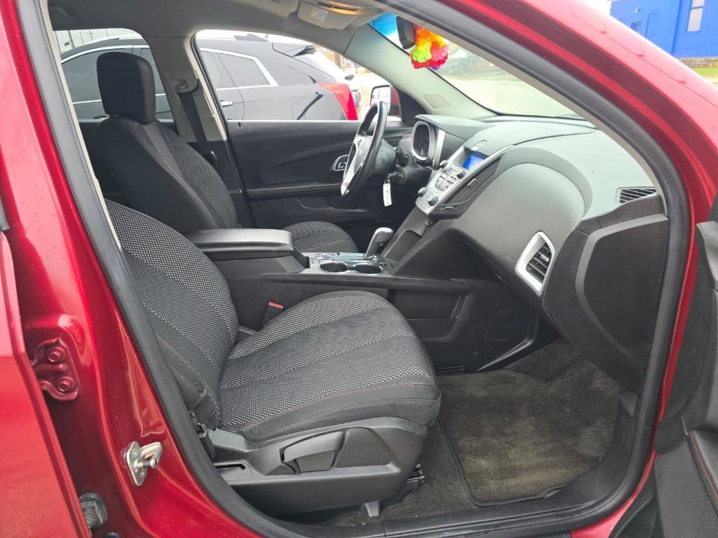 Used 2011 Chevrolet Equinox LT image 18