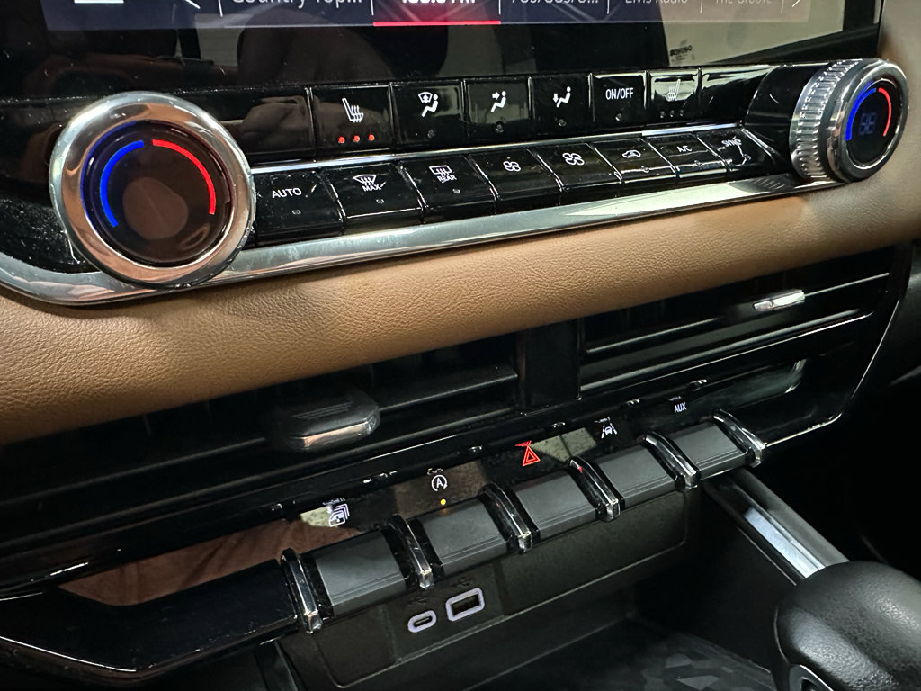 Certified 2024 GMC Canyon AT4 w/ Technology Package image 37