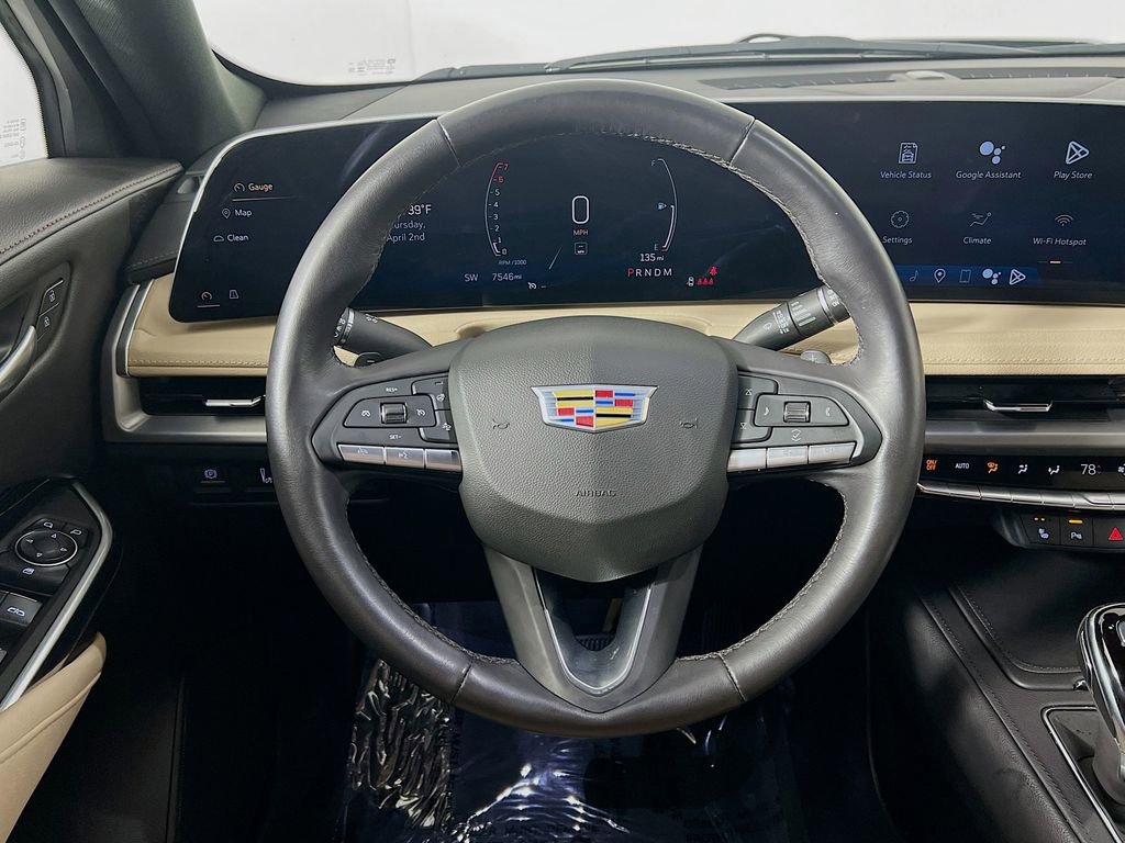 Used 2024 Cadillac XT4 Luxury image 11