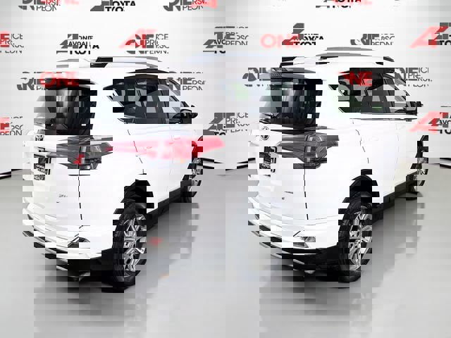 Used 2018 Toyota RAV4 XLE image 7