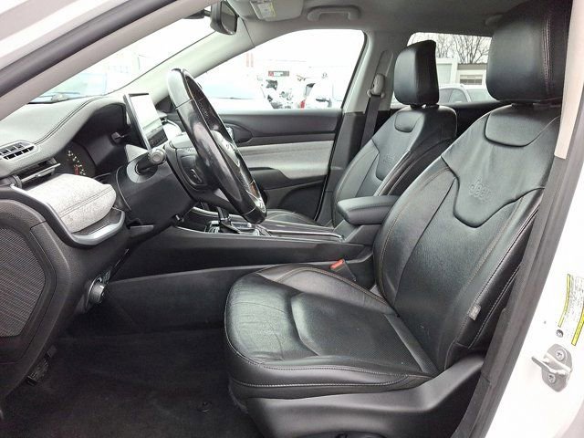 Certified 2022 Jeep Compass Latitude image 17