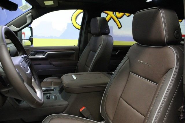 New 2026 GMC Sierra 3500 Denali w/ Technology Package AWD/4WD image 20