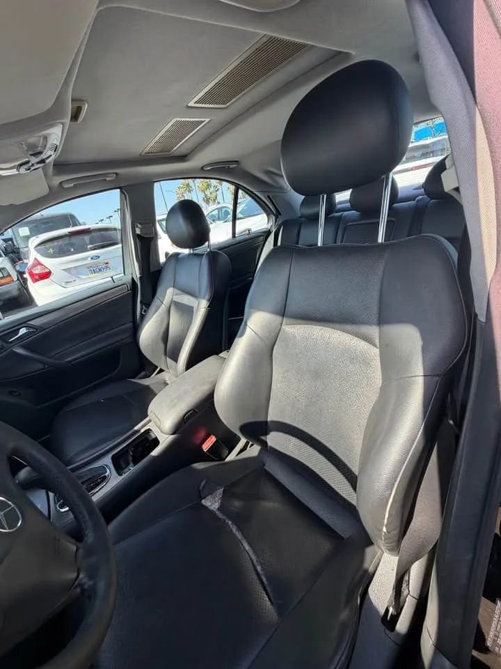 Used 2004 Mercedes-Benz C 320 Sedan image 7