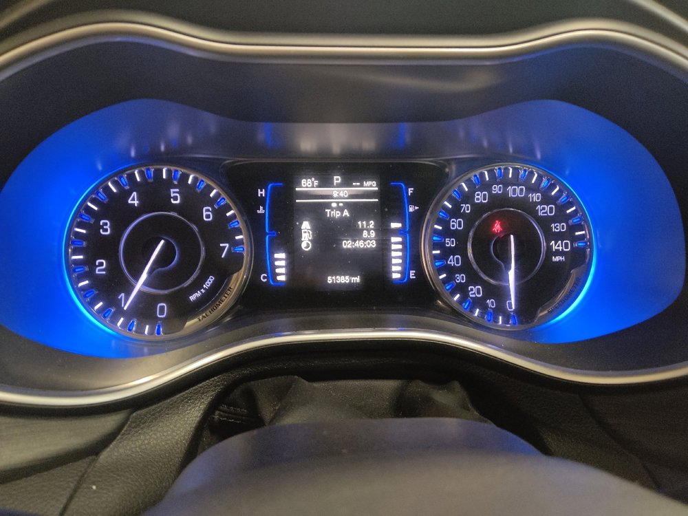 Used 2016 Chrysler 200 Limited image 23