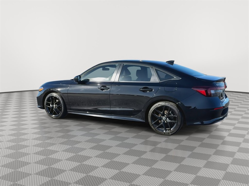 Used 2025 Honda Civic Sport Touring image 6