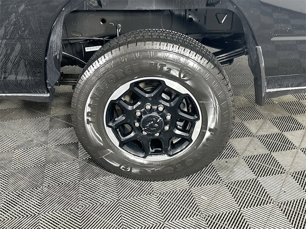 New 2025 RAM 3500 Laramie image 17