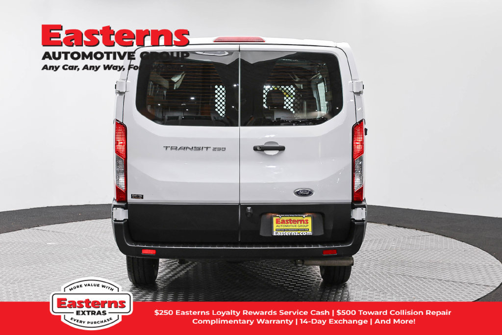 Used 2023 Ford Transit 250 Low Roof w/ Exterior Upgrade Package RWD image 7