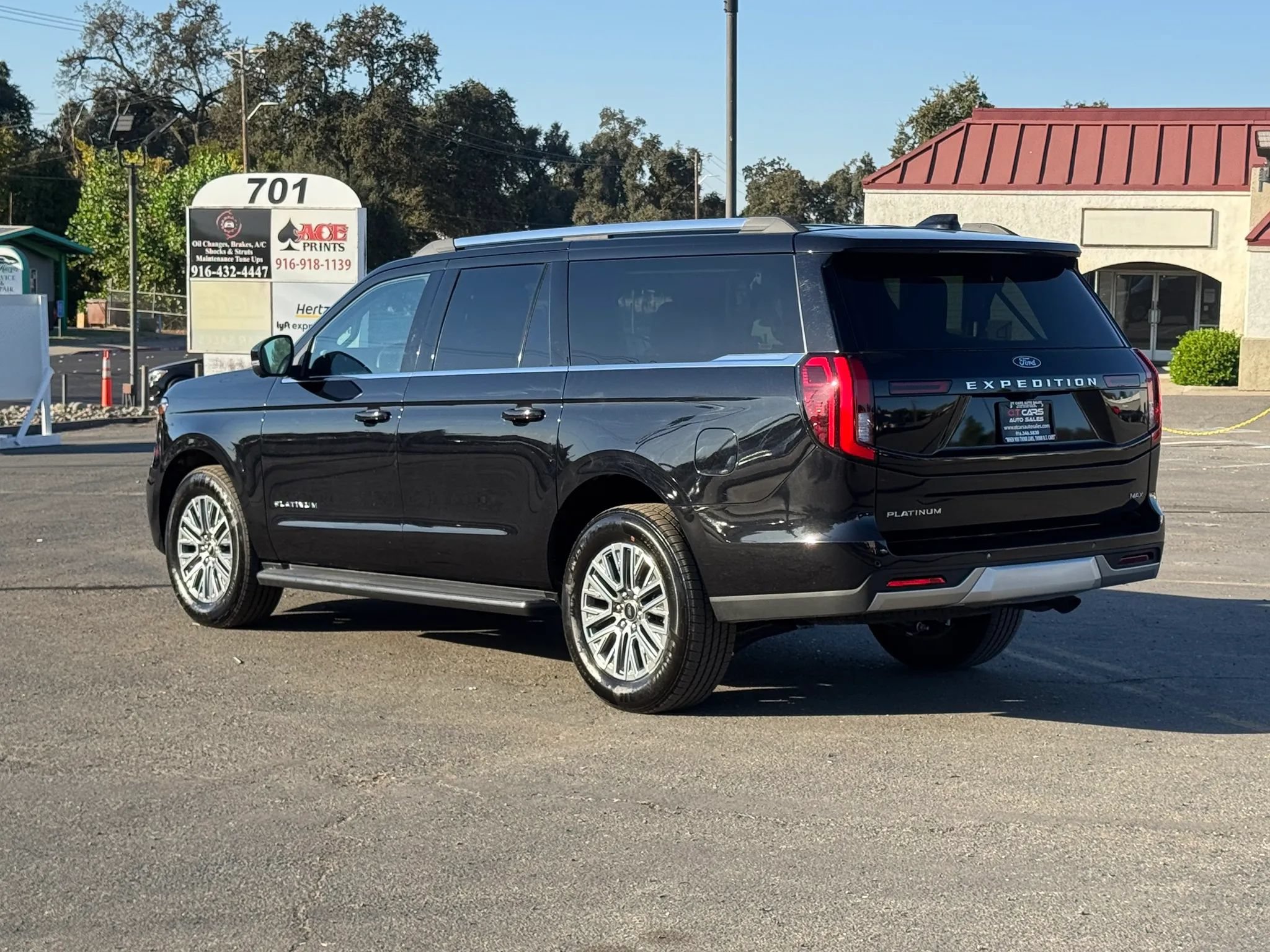 Used 2026 Ford Expedition Max Platinum AWD/4WD image 7