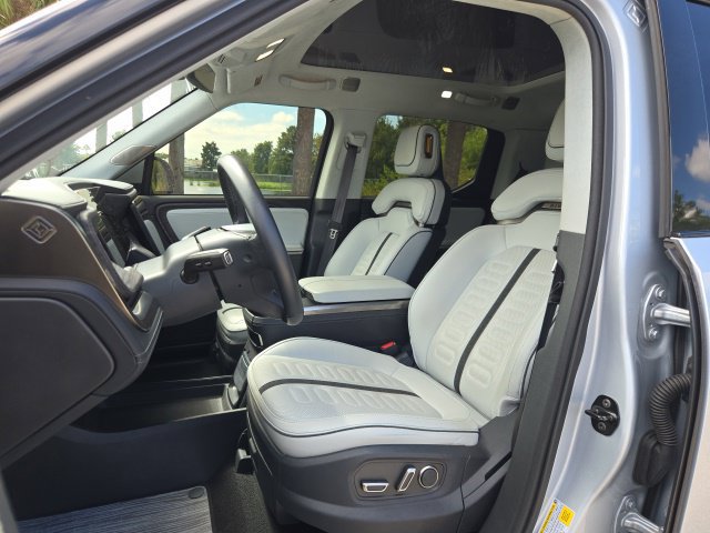 Used 2024 Rivian R1T Adventure Dual AWD/4WD image 15
