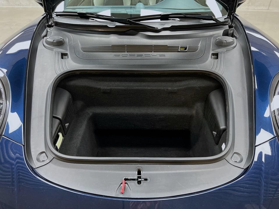Certified 2019 Porsche 911 Turbo S AWD/4WD image 31