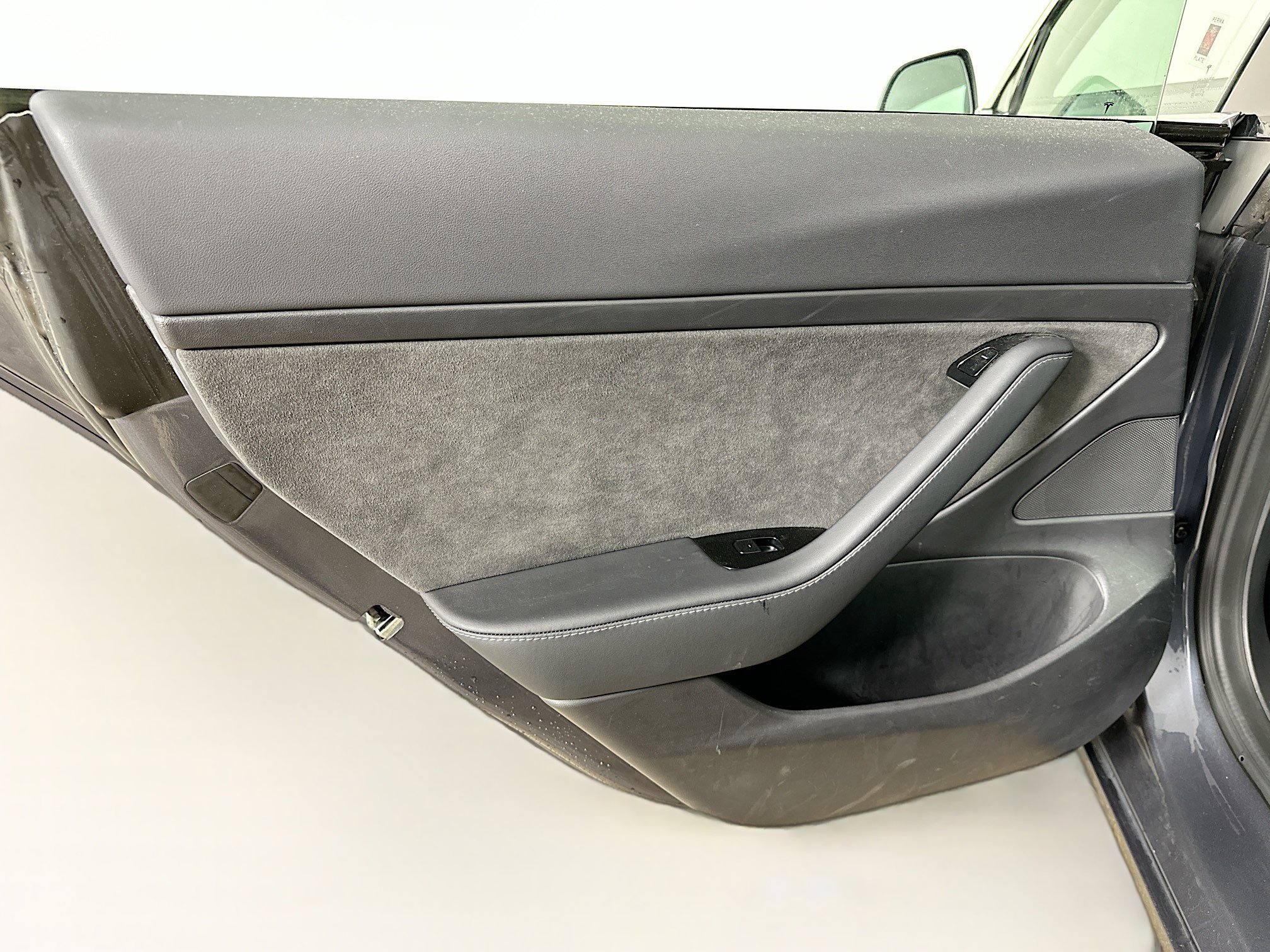 Used 2020 Tesla Model 3 Standard Range Plus image 27