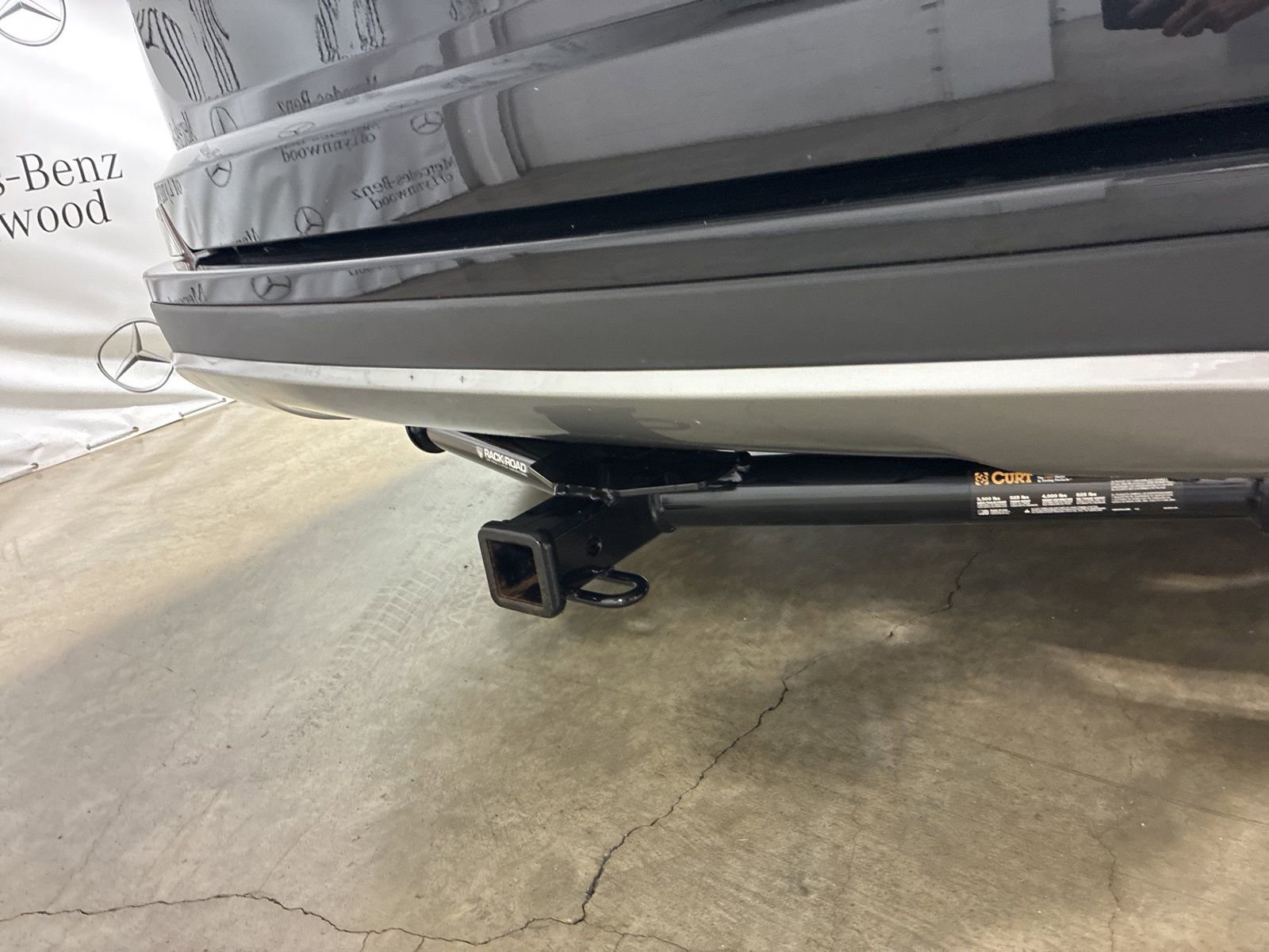 Used 2017 Toyota RAV4 SE image 9