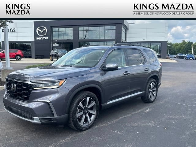 Used 2025 Honda Pilot Elite
