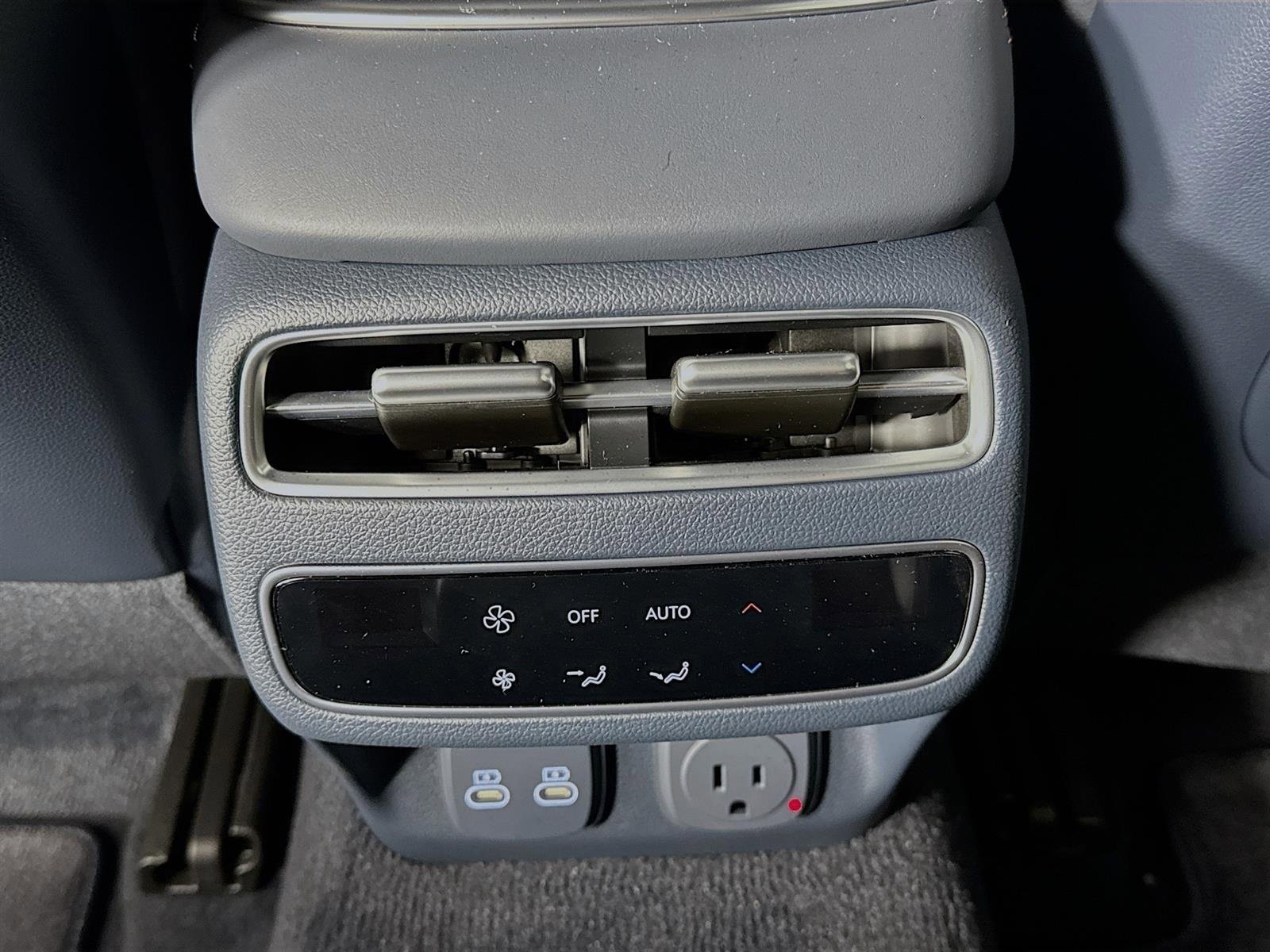 New 2026 Genesis GV70 2.5T Sport Prestige image 27