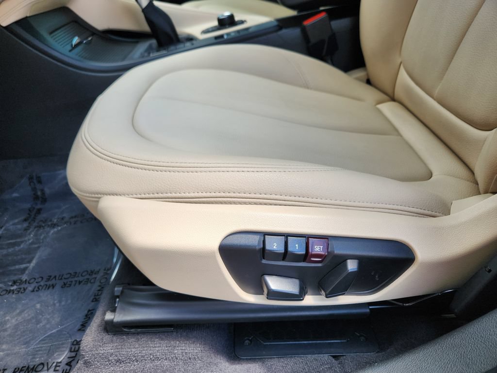 Used 2017 BMW X1 xDrive28i AWD/4WD image 14