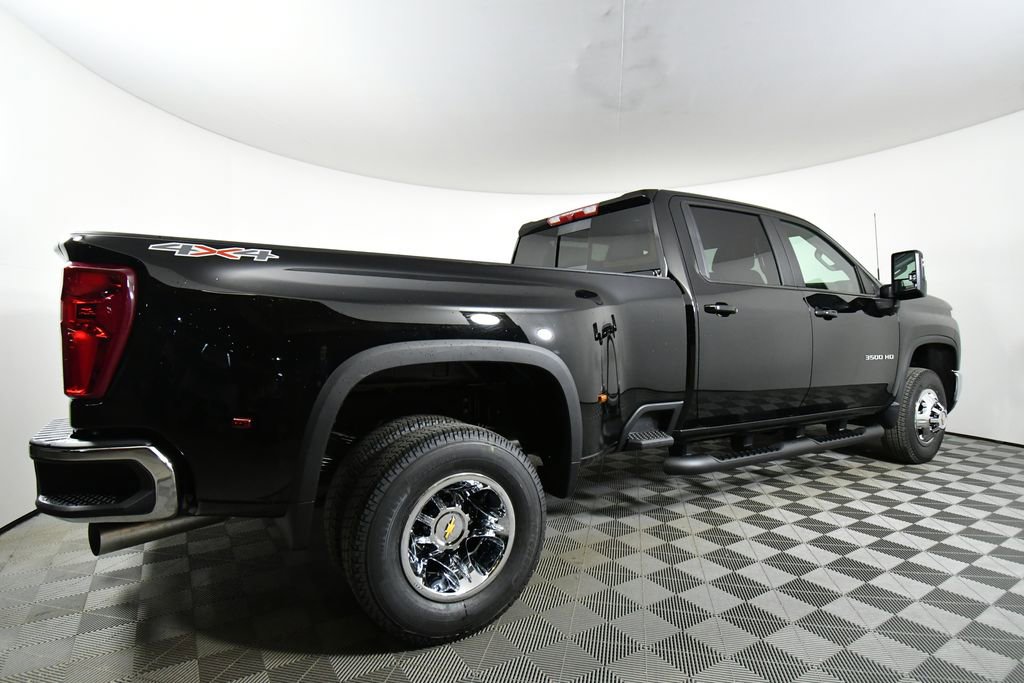 New 2026 Chevrolet Silverado 3500 LT w/ Safety Package image 10