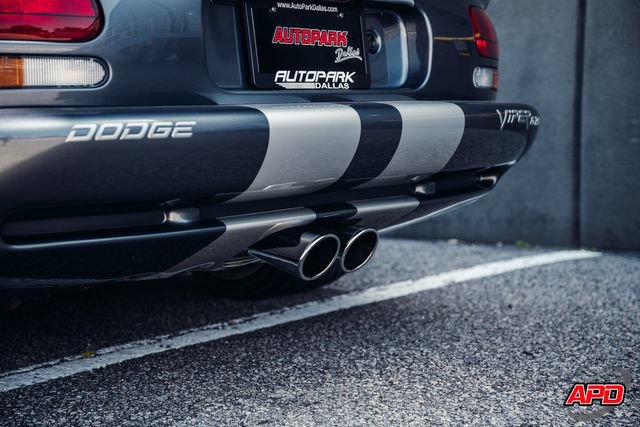 Used 2000 Dodge Viper GTS RWD image 40
