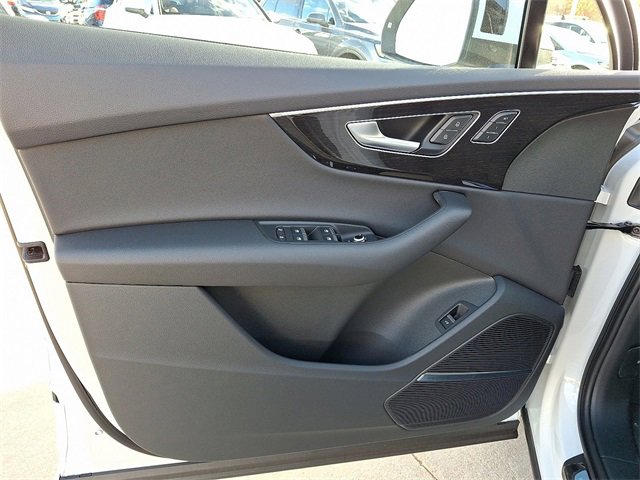 New 2026 Audi Q7 2.0T Premium image 8