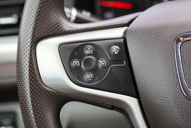 Used 2023 GMC Acadia SLE w/ Driver Convenience Package image 31