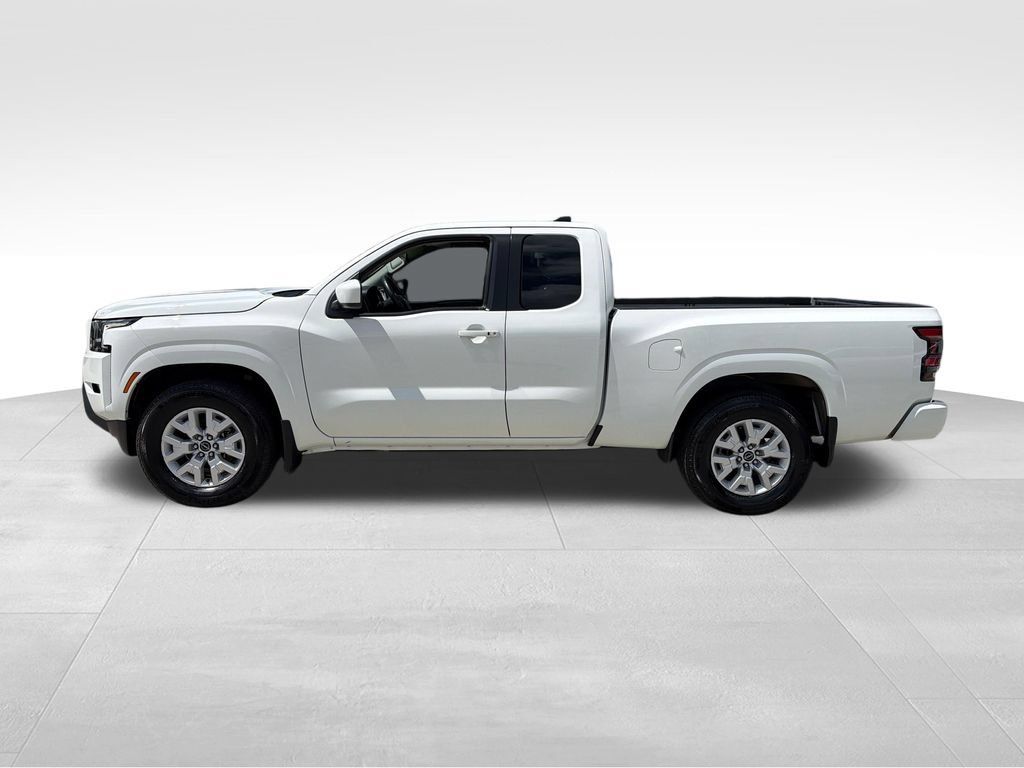 Used 2024 Nissan Frontier SV w/ SV Convenience Package RWD image 4